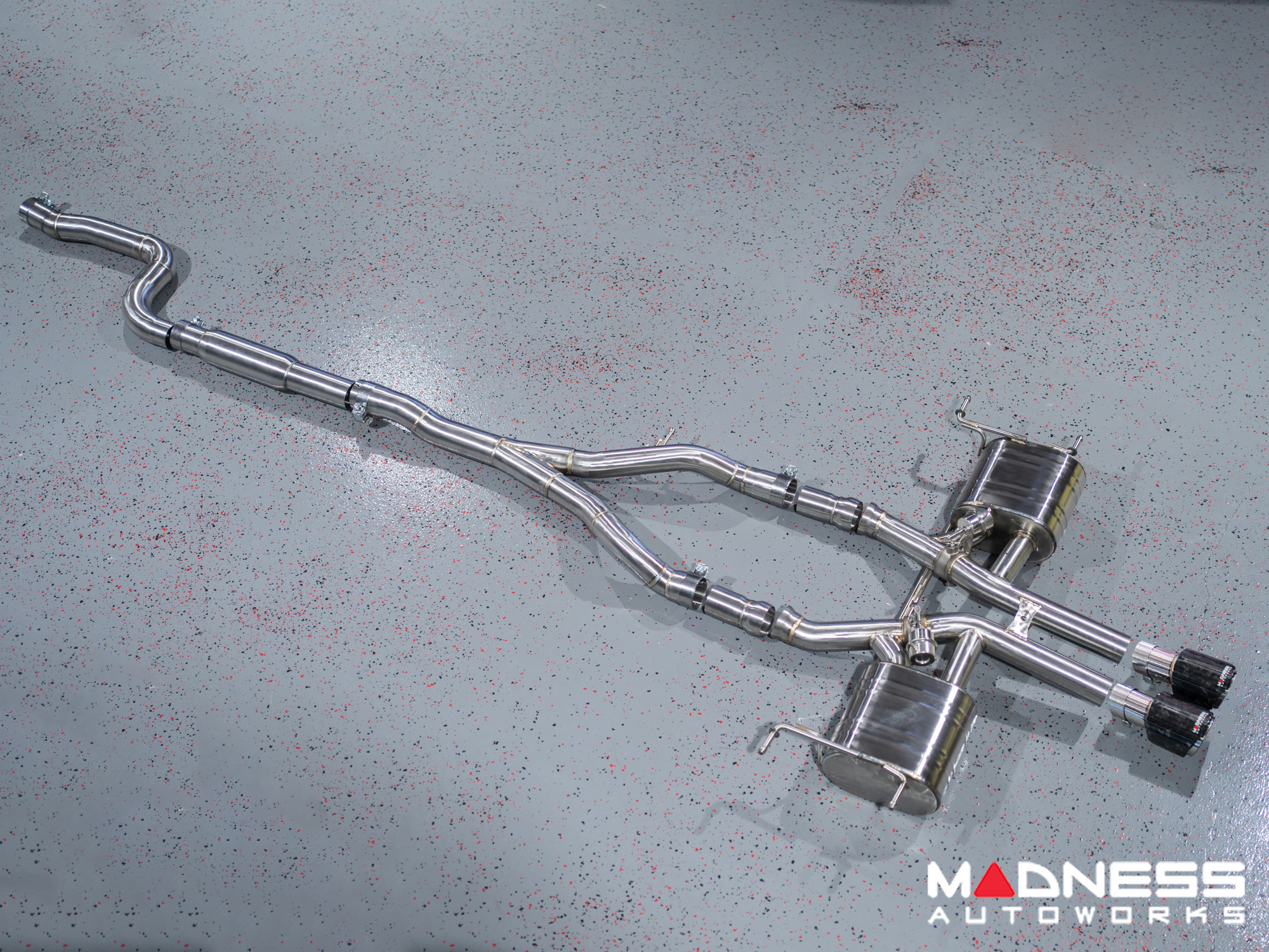 Jaguar F-TYPE Performance Exhaust System - MADNESS - 2.0L Turbo - Center Exit - Vacuum Valve Design - Forged Carbon Exhaust Tips